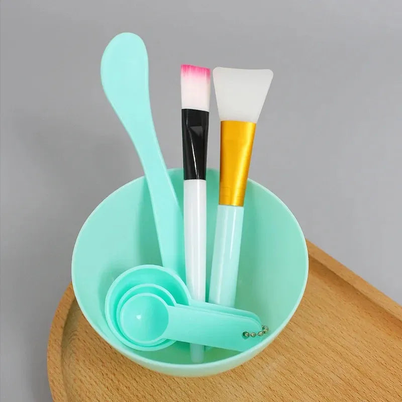 Facial Mask Tool Set